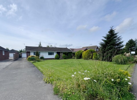 View Full Details for Whiteoaks, Gorse Lane, Tarleton, Preston, Lancashire