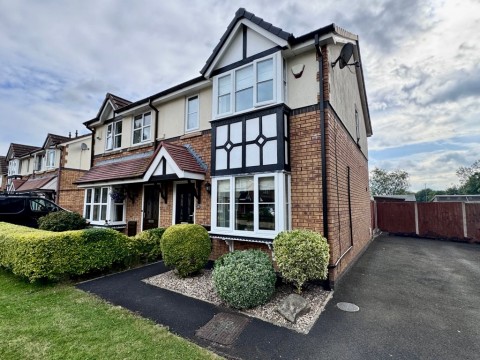 View Full Details for Copper Beeches, Penwortham, Preston, Lancashire