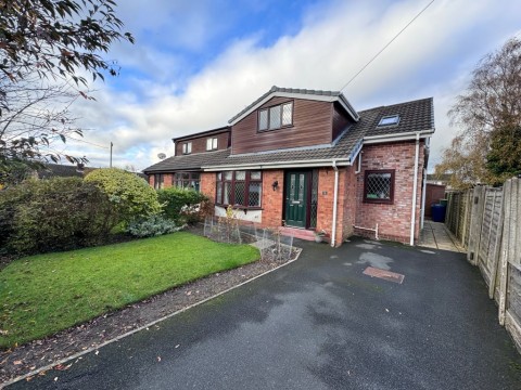 View Full Details for Rockburgh Crescent, Walmer Bridge, Preston, Lancashire